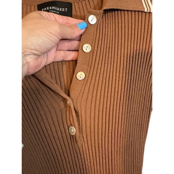 Free Market Brown Ribbed Button Henley Collared Clouse Women Sz M - Picture 4 of 8